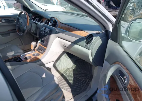 2011 Buick Enclave 1Xl z USA, uszkodzony, nr VIN 5GAKRBED0BJ393017